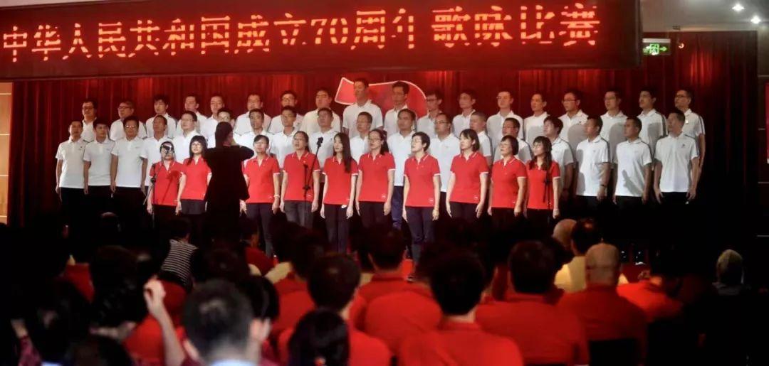 说话无原则、无脑子、无逻辑的领导，该如何相处呢？
